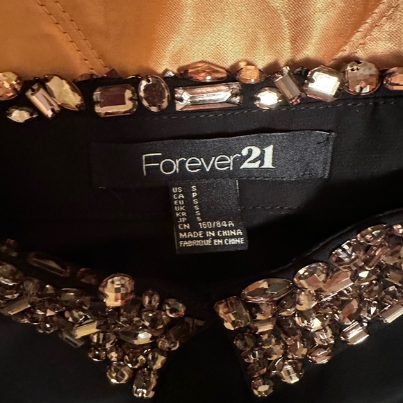 Forever 21 Top - Picture 3 of 3